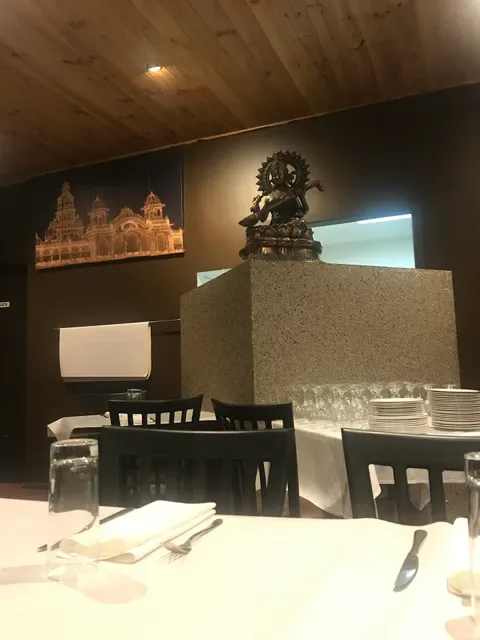 Grand Guru Indian Restaurant