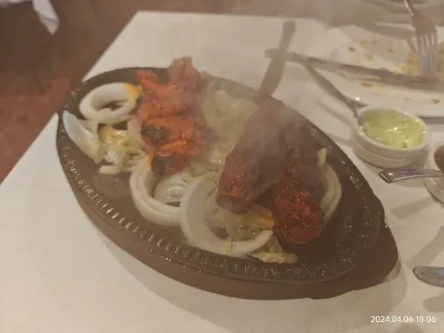 Grand Guru Indian Restaurant
