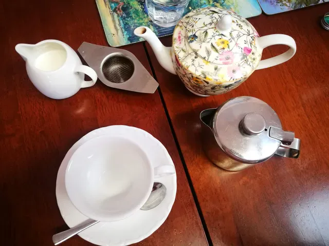 Glenrowan Dad & Dave's Billy Tea Rooms & Accommodation