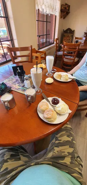 Glenrowan Dad & Dave's Billy Tea Rooms & Accommodation