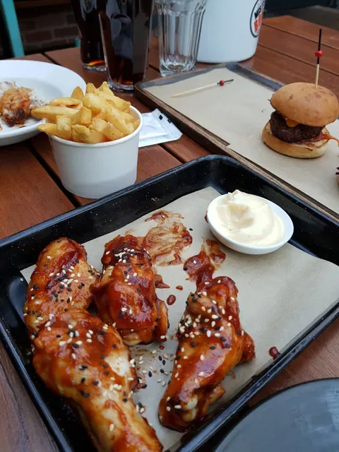 Mister Bobs Sports Bar