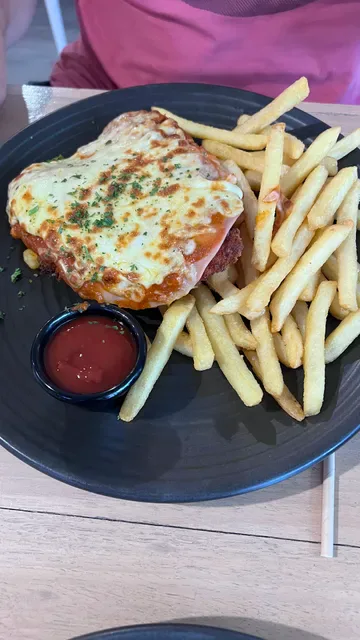Sandstone & Co Cafe & Restaurant