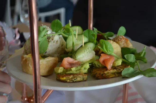 Sandstone & Co Cafe & Restaurant