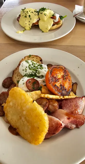 Sandstone & Co Cafe & Restaurant