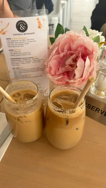 Sandstone & Co Cafe & Restaurant