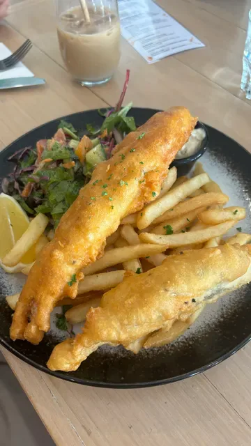 Sandstone & Co Cafe & Restaurant