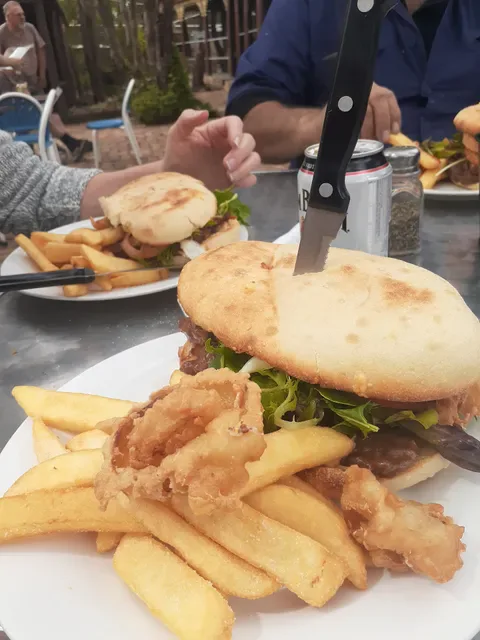 Bush Pig Inn