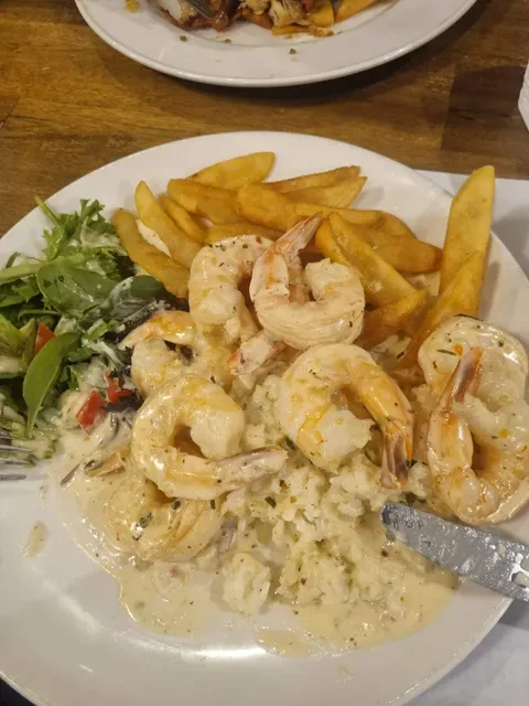 MacNamara's Irish Pub