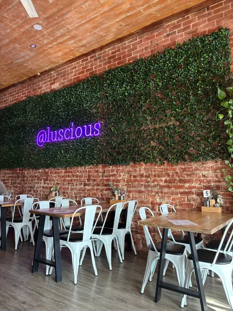 @Luscious Cafe & Bar