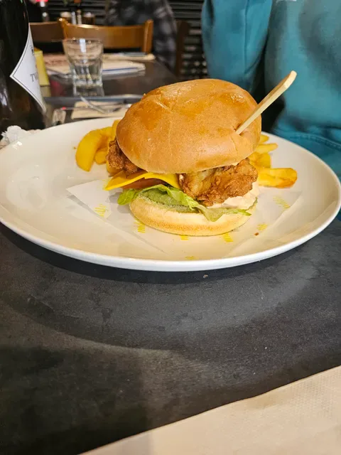The Korumburra Middle Hotel