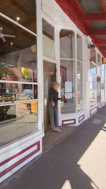 Country Cob Bakery - Kyneton