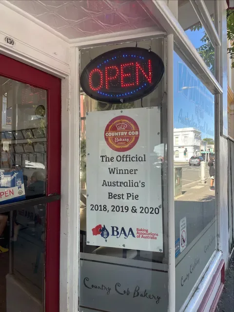 Country Cob Bakery - Kyneton