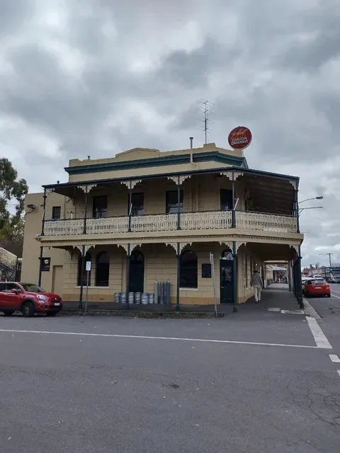 The Albion Hotel Kyneton