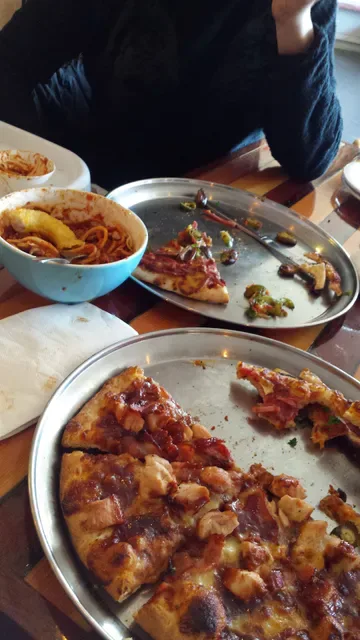 The Pizza & Wine Club