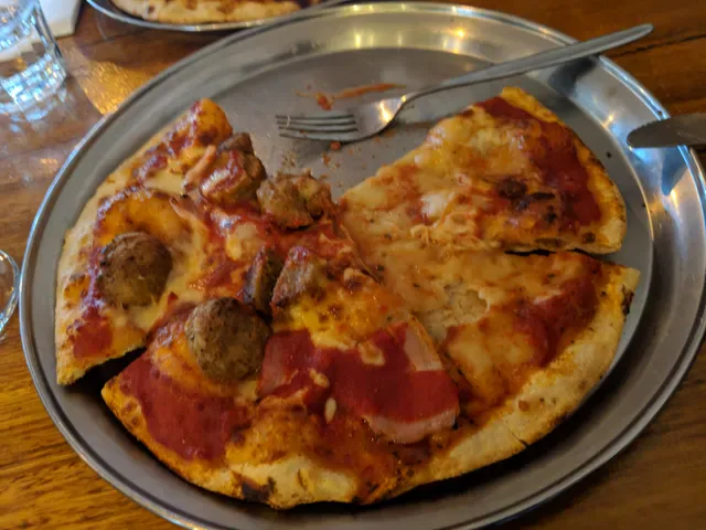 The Pizza & Wine Club
