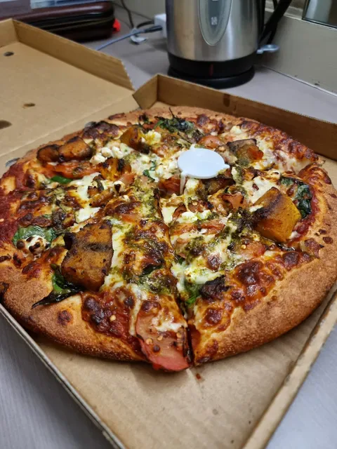 The Pizza & Wine Club