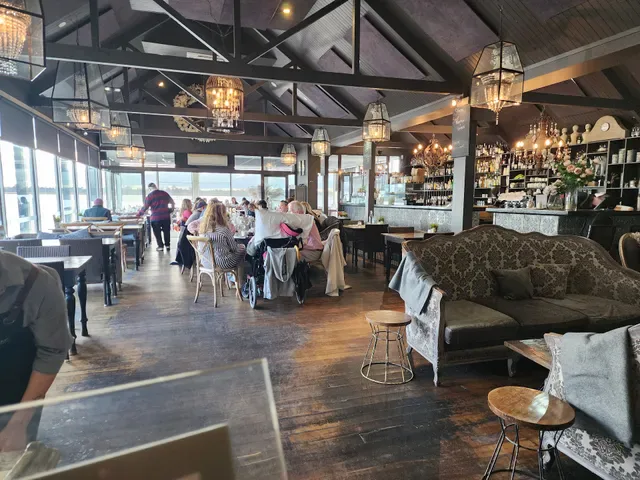 Boatshed Restaurant