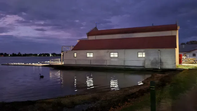 Boatshed Restaurant