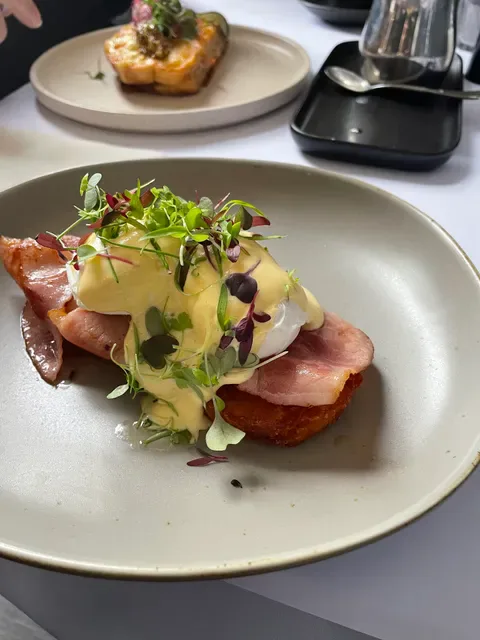 Eclectic Tastes Cafe & Pantry