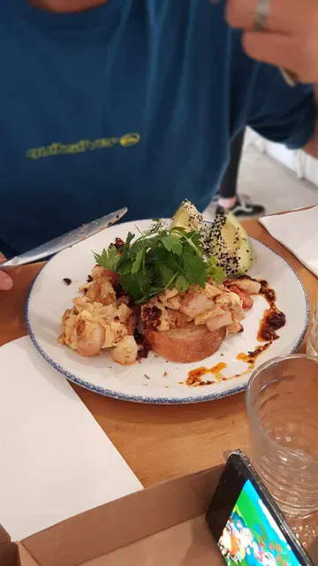Albert & Co