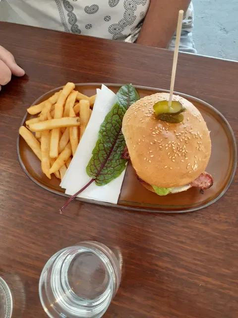 Boatshed Food & Wine