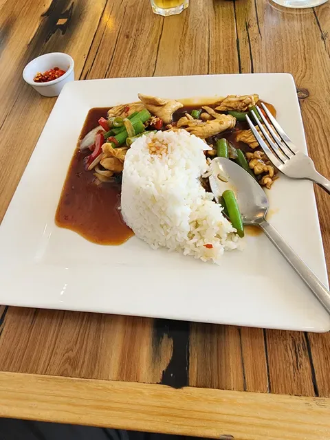 Tuptim Thai Lara