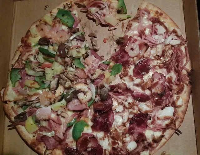 Serafinos Blue Lounge Pizzeria