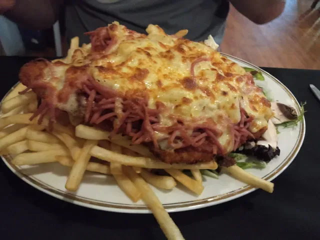 Serafinos Blue Lounge Pizzeria