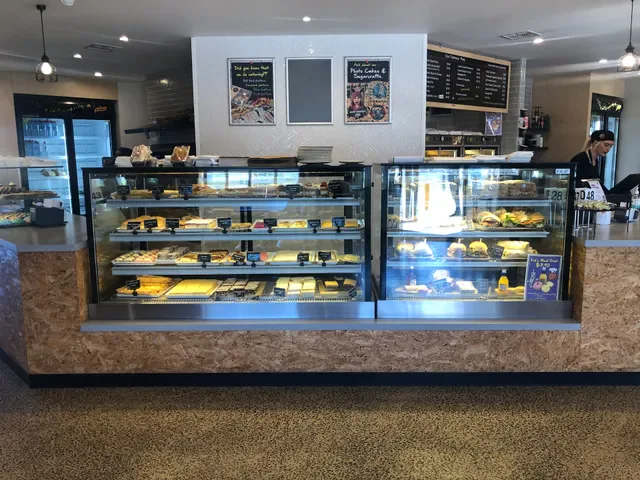 Rolling Pin Pies & Cakes