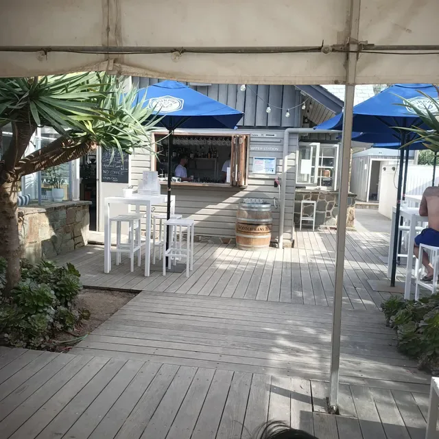 Almyra Restaurant & Bar Lorne