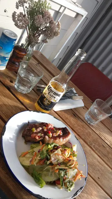 Swingbridge Cafe