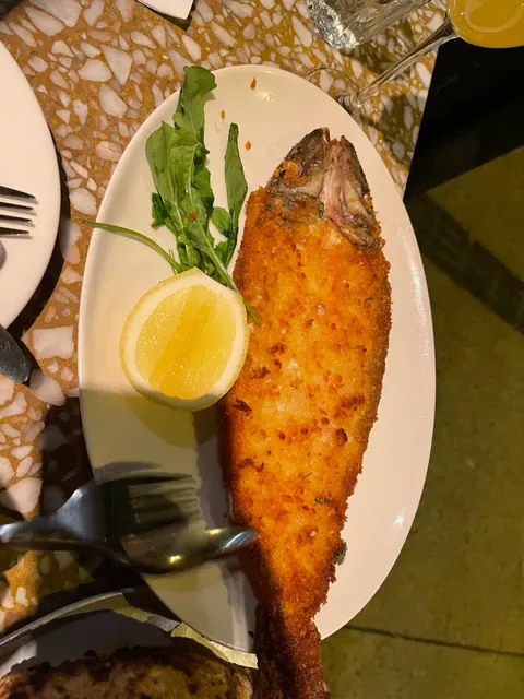Totti's Lorne