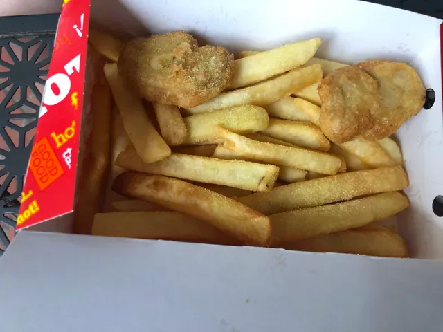 Caroline's House of Chicken Cafe