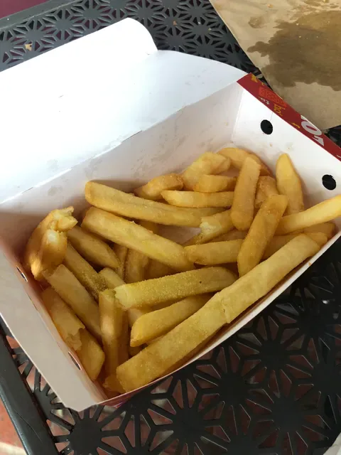 Caroline's House of Chicken Cafe