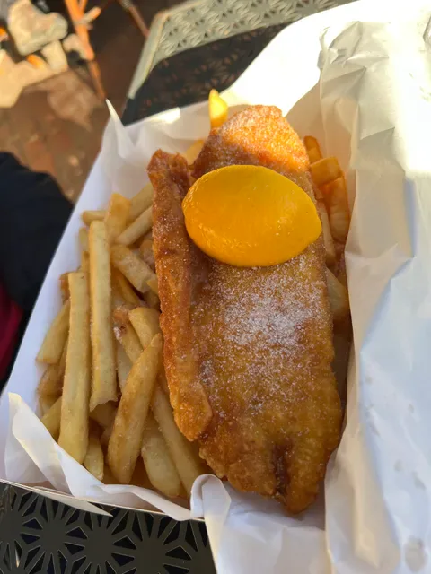 Caroline's House of Chicken Cafe