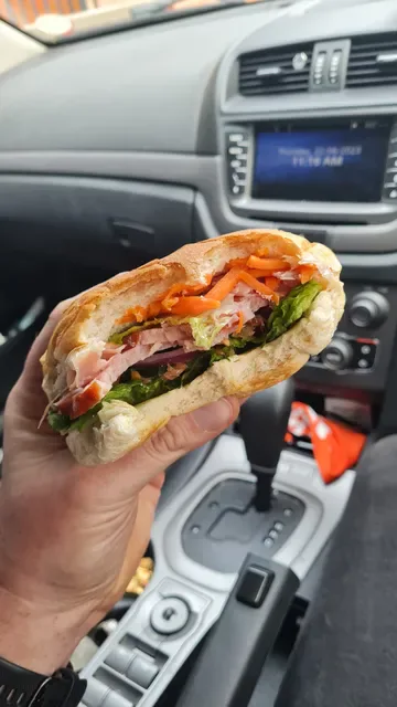 Bread & Pickles