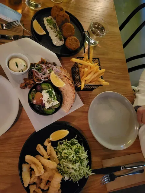 10 Greek Plates
