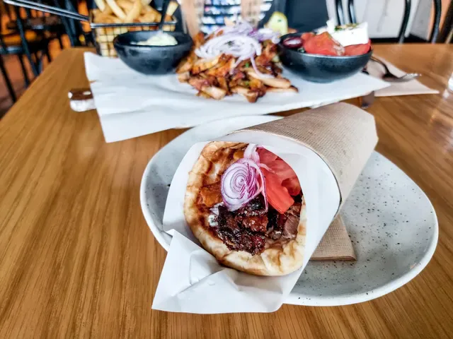 10 Greek Plates