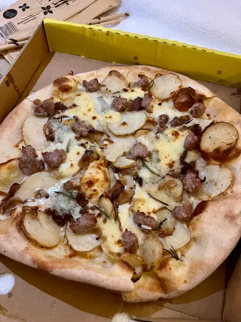 11 Inch Pizza
