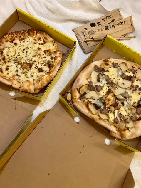 11 Inch Pizza