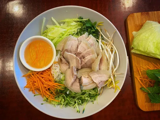 2 fat ducks Vietnamese Cuisine