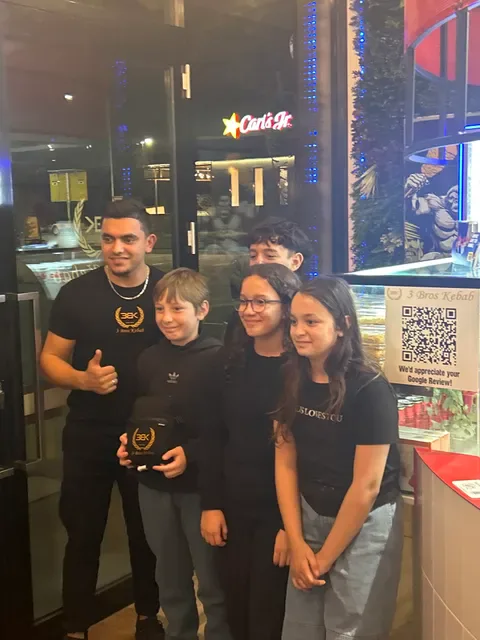 3 Bros Kebab