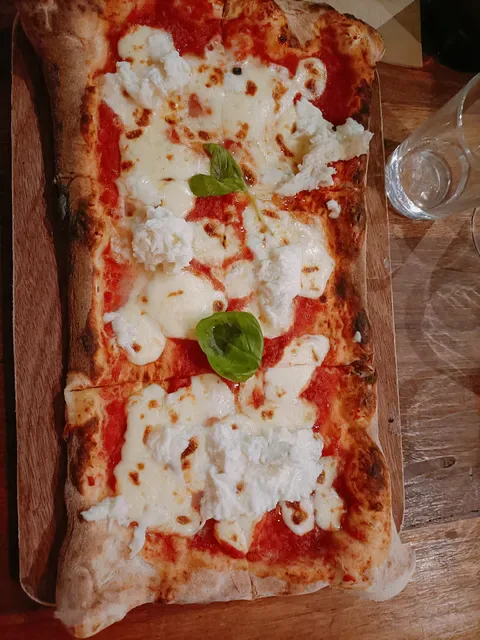3 GRAINS Pizza Williamstown