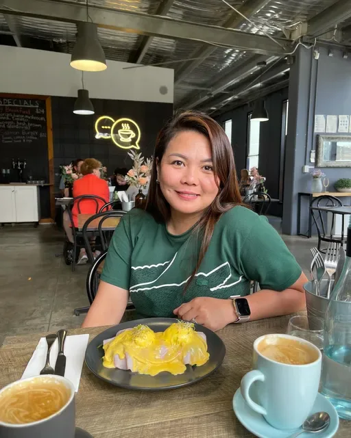 3 Sons Cafe