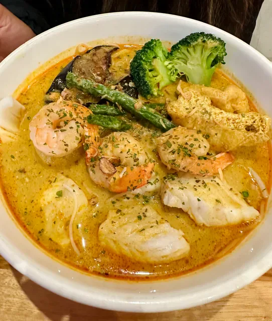 4 Seasons Laksa