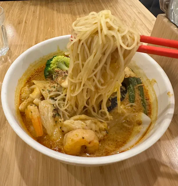 4 Seasons Laksa
