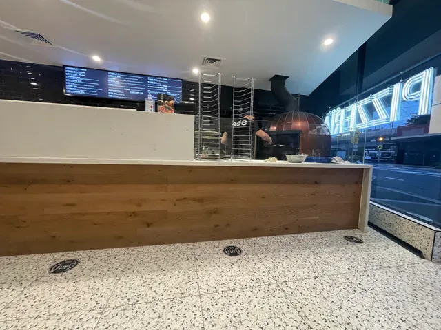 458 Pizzeria