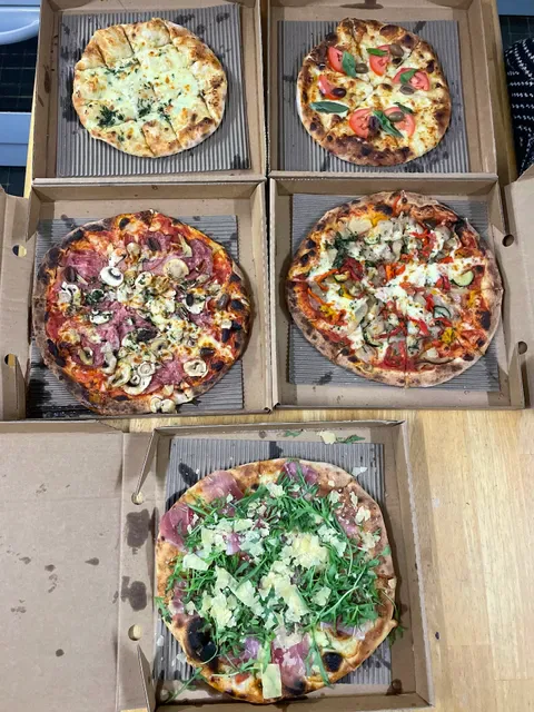 458 Pizzeria