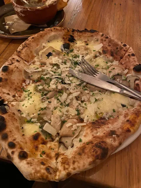 š48h Pizza e Gnocchi Bar - Italian Restaurant in South Yarra