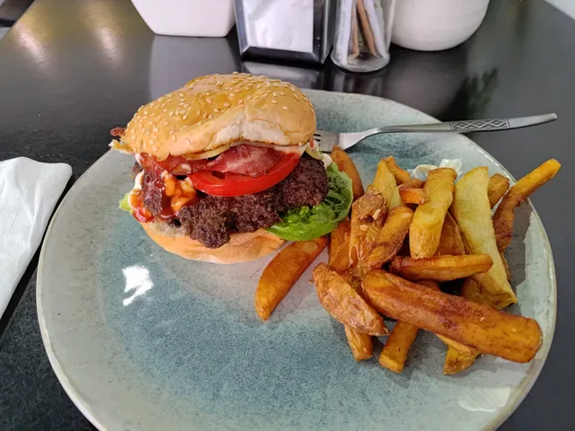 501 Booster Cafe & Bistro
